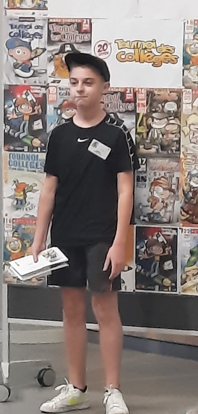 61809