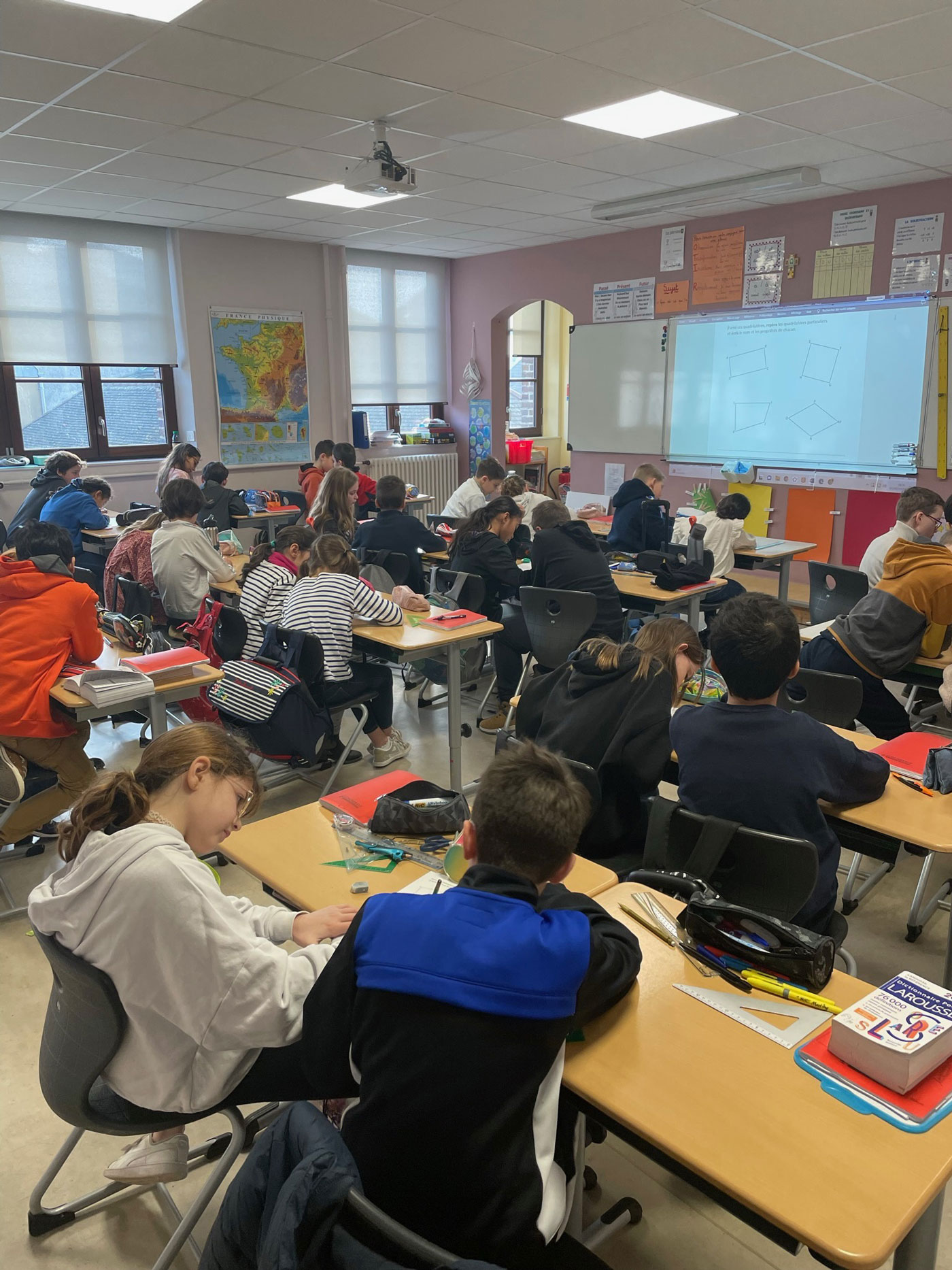 École Louis Brisson à Sainte-Savine - Classe de CM1
